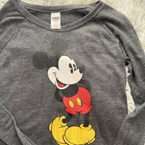 vintage Mickey Mouse Long sleeve Tee!